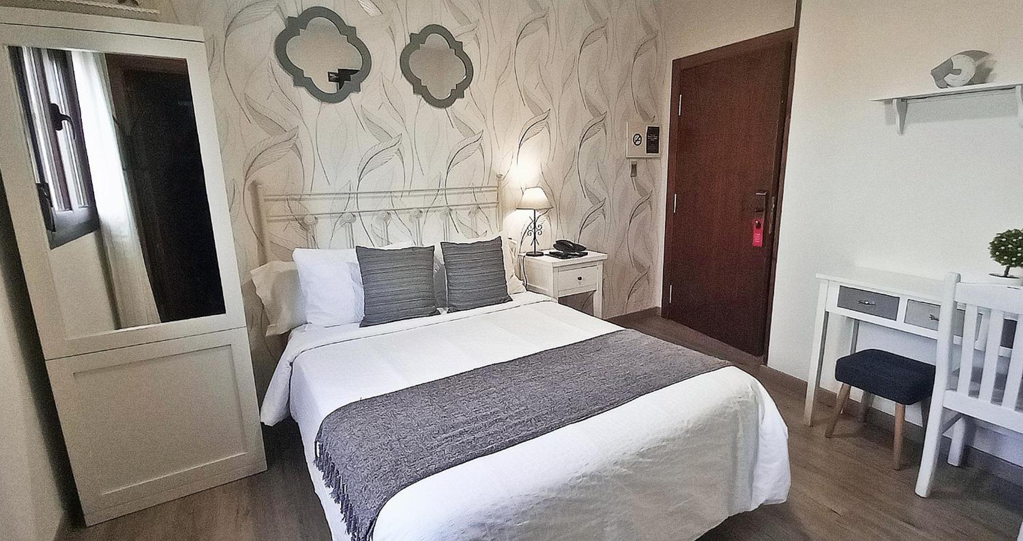 Hotel Medina De Toledo Eksteriør bilde