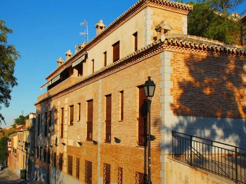 Hotel Medina De Toledo Eksteriør bilde